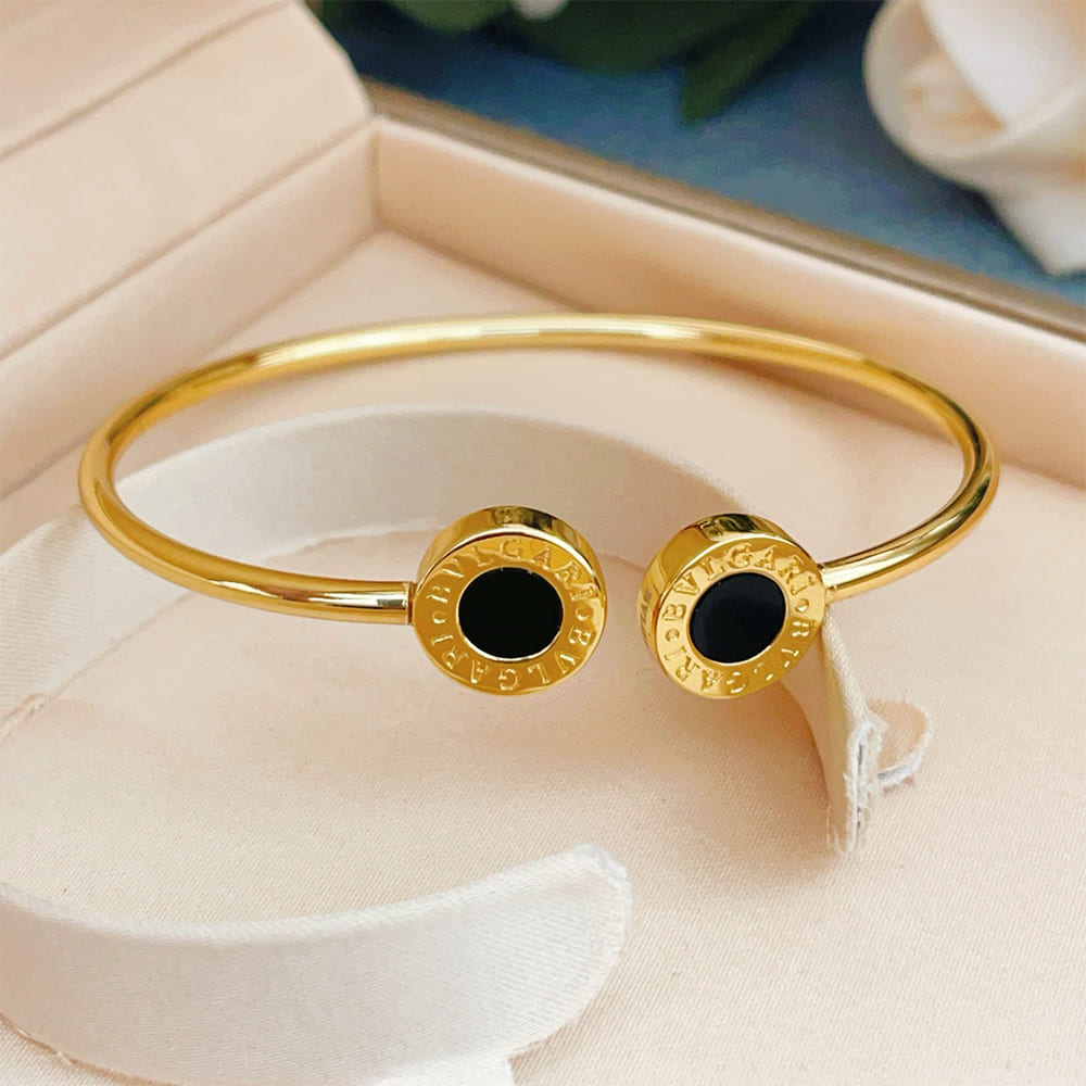 Bv1g*ai bracelet