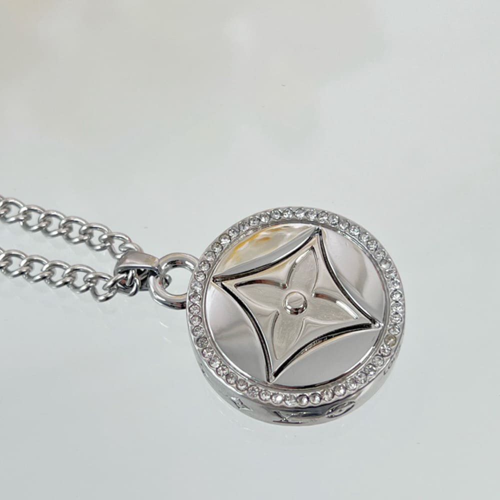 LV Twisted Flower Necklace