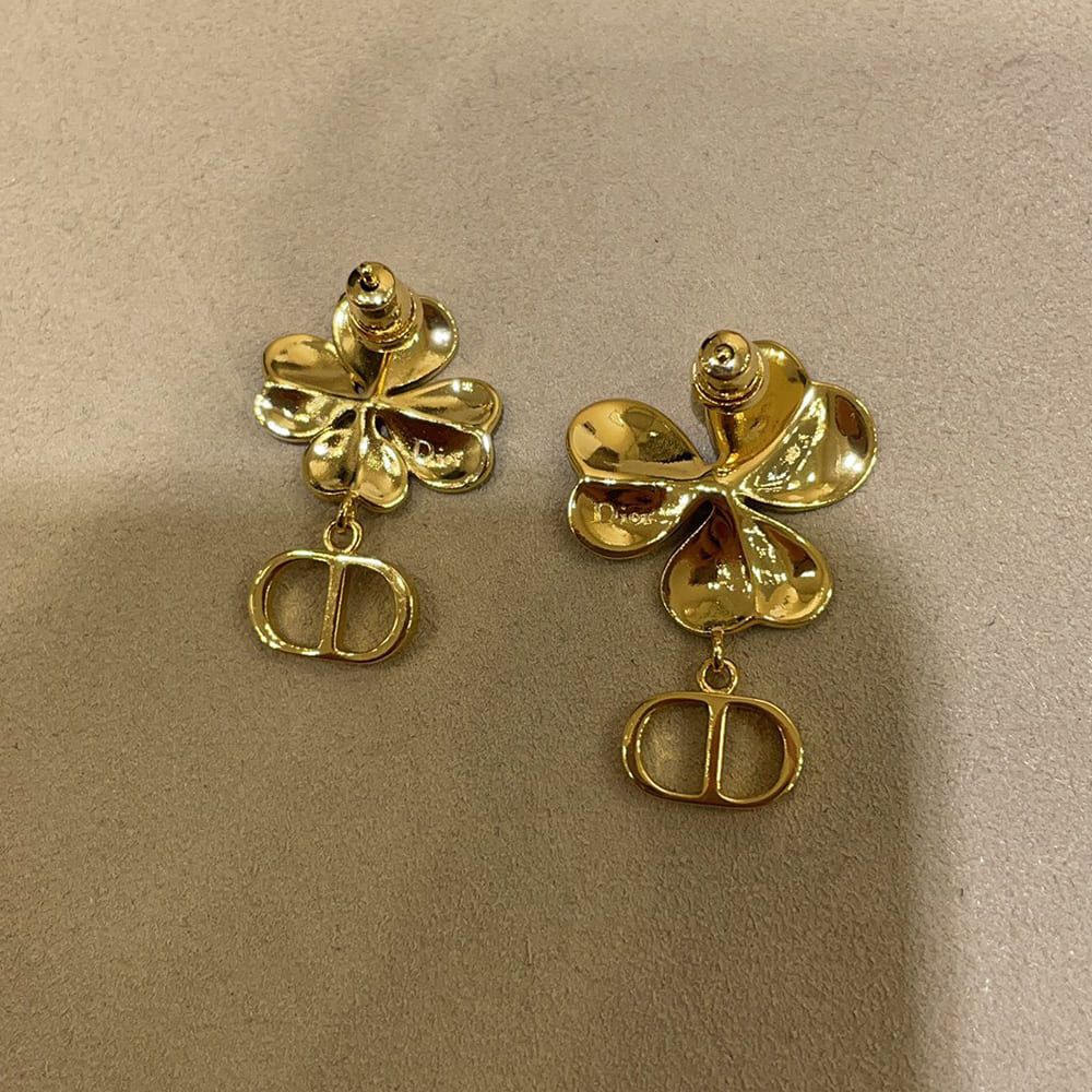 D10r clover earrings
