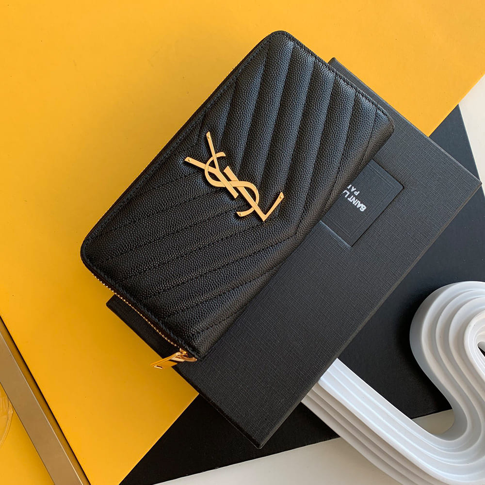 CASSANDRE MATELASS?? ZIP AROUND WALLET IN GRAIN DE POUDRE LEATHER(HIGH-END GRADE)