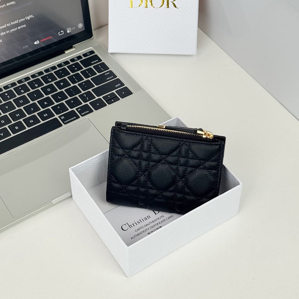 D10r Caro Dahlia Wallet(HIGH-END GRADE)
