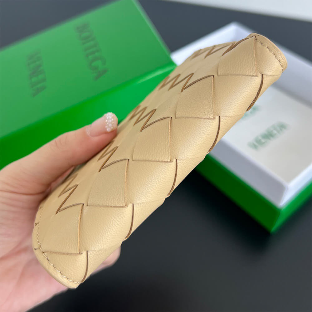 Intrecciato Small Bi-Fold Wallet(HIGH-END GRADE)