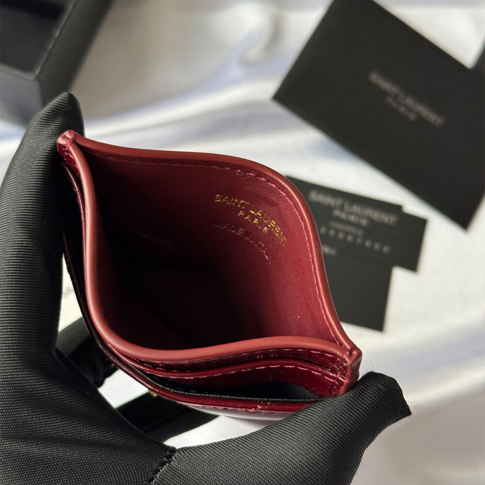 CASSANDRE MATELASS?? card case in patent leather(HIGH-END GRADE)