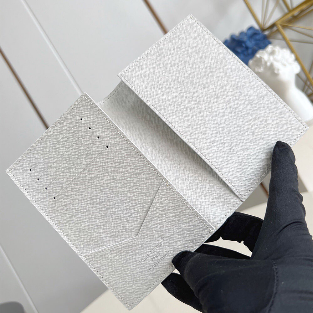 Passport Cover(HIGH-END GRADE)