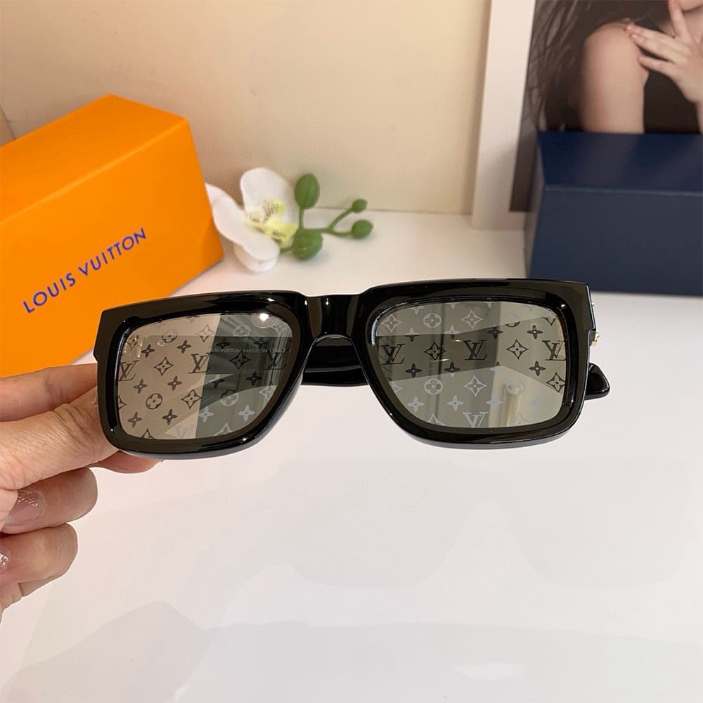 LV SUNGLASSES