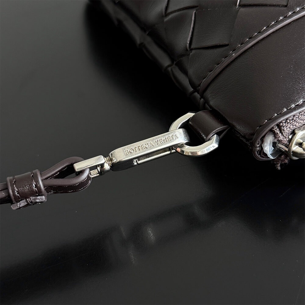 Intrecciato Prism Pouch(HIGH-END GRADE)