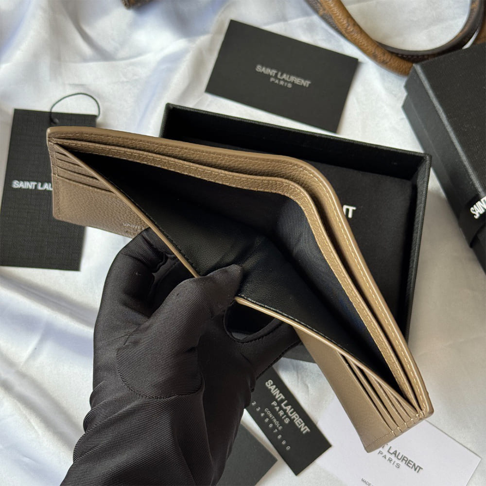 TINY CASSANDRE EAST/WEST WALLET IN GRAINED LEATHER(HIGH-END GRADE)