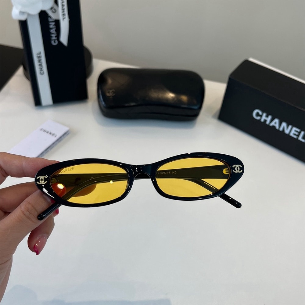 Ch**el Sunglasses