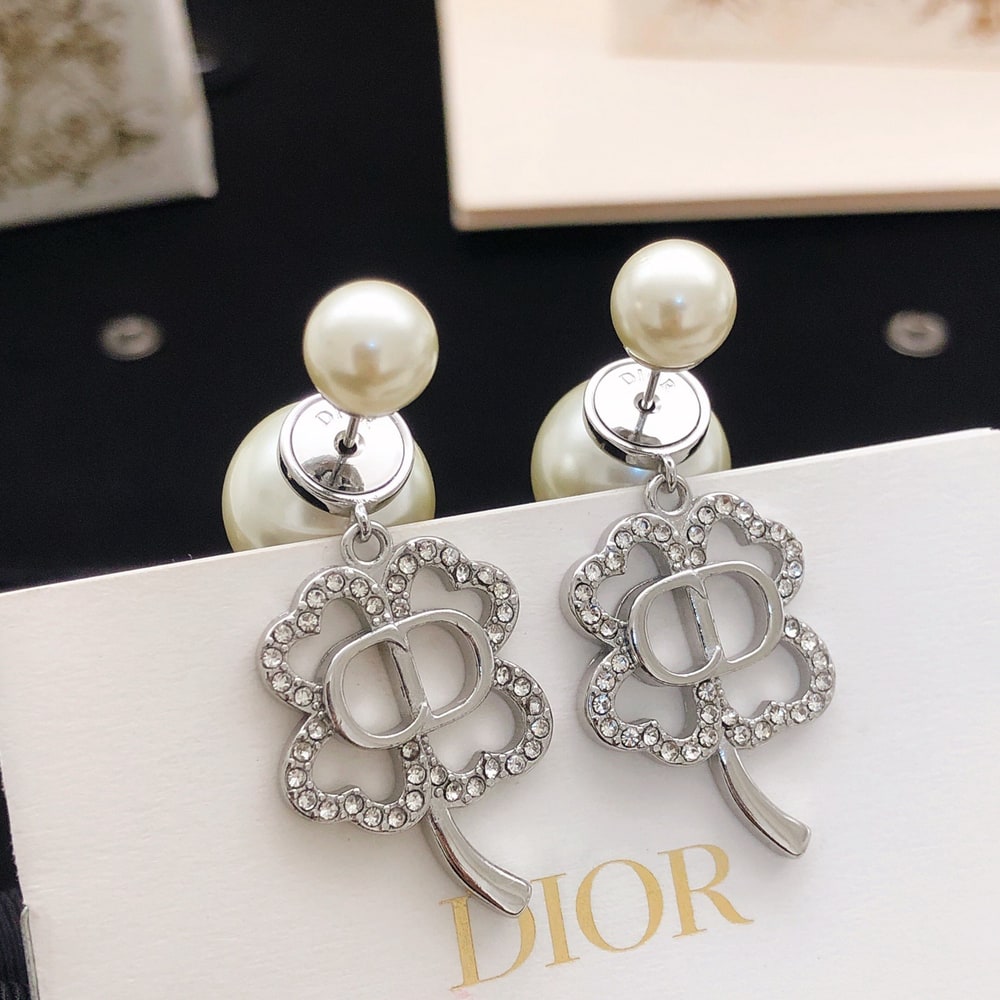 D10r Tribales Earrings