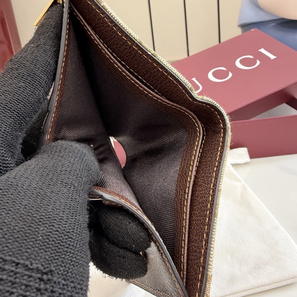 Gvc*1 Small wallet with Gvc*1 plaque(HIGH-END GRADE)