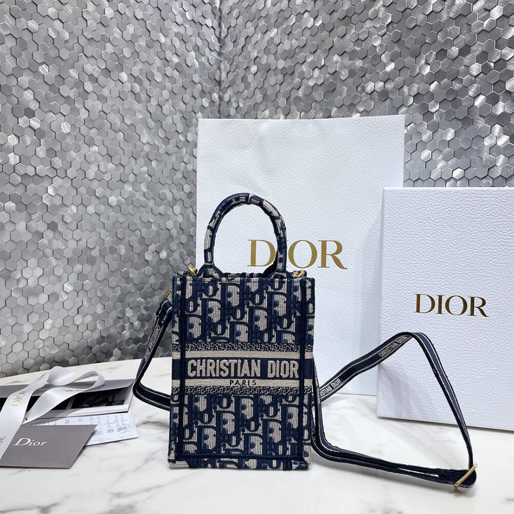 MINI D10r BOOK TOTE PHONE BAG