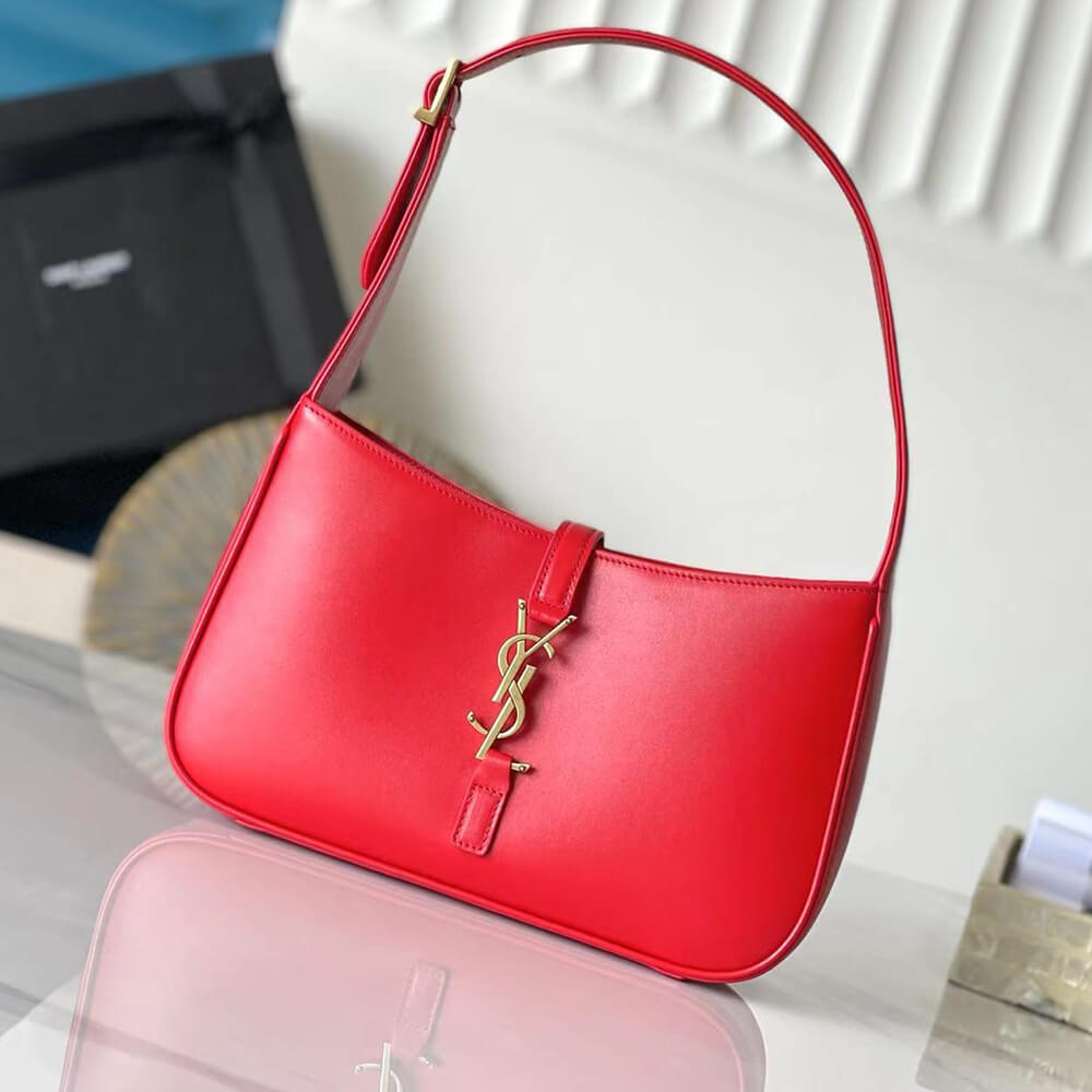 Y51 LE 5 A 7 HOBO BAG IN SMOOTH LEATHER