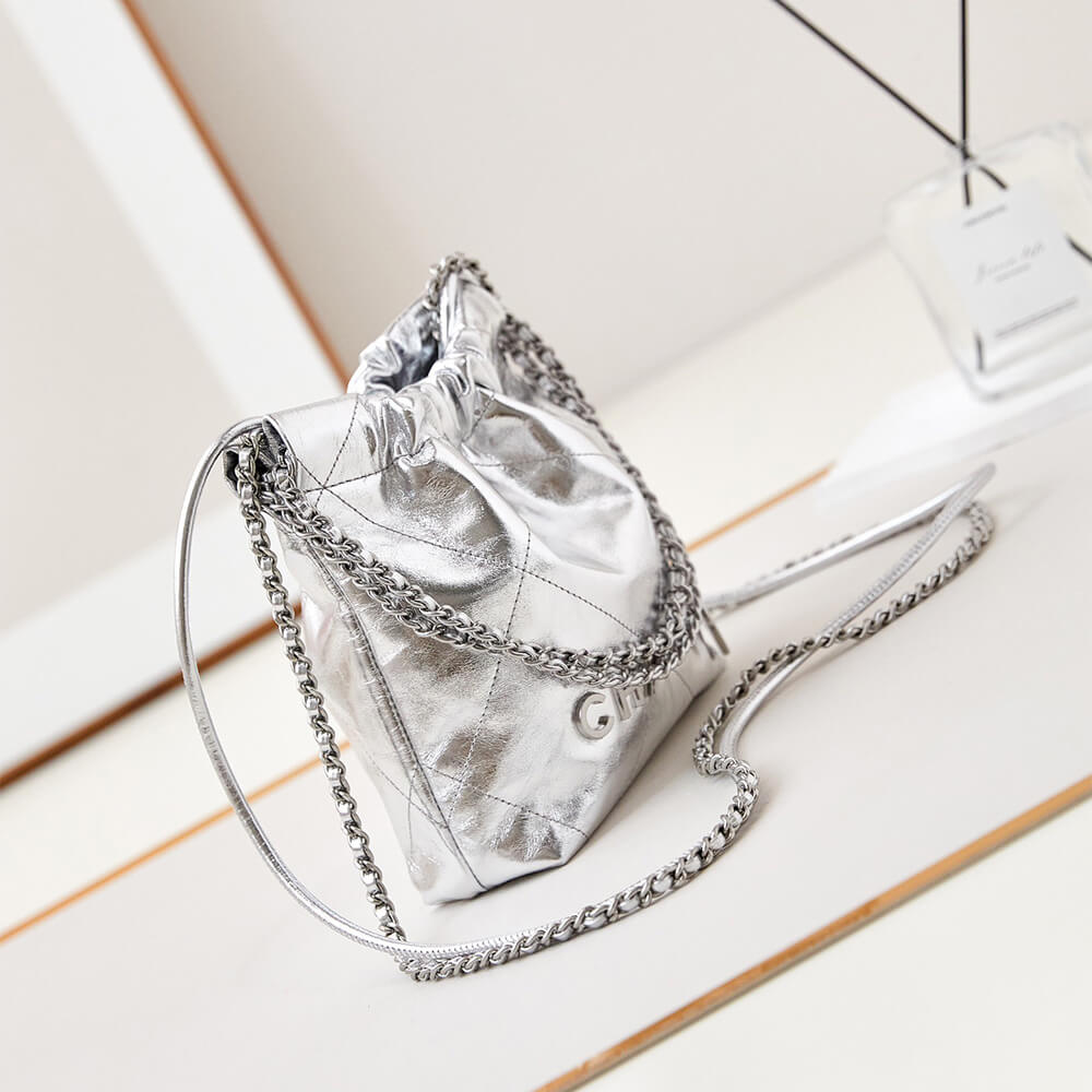 Ch**el 22 Mini Handbag（HIGH-END GRADE）