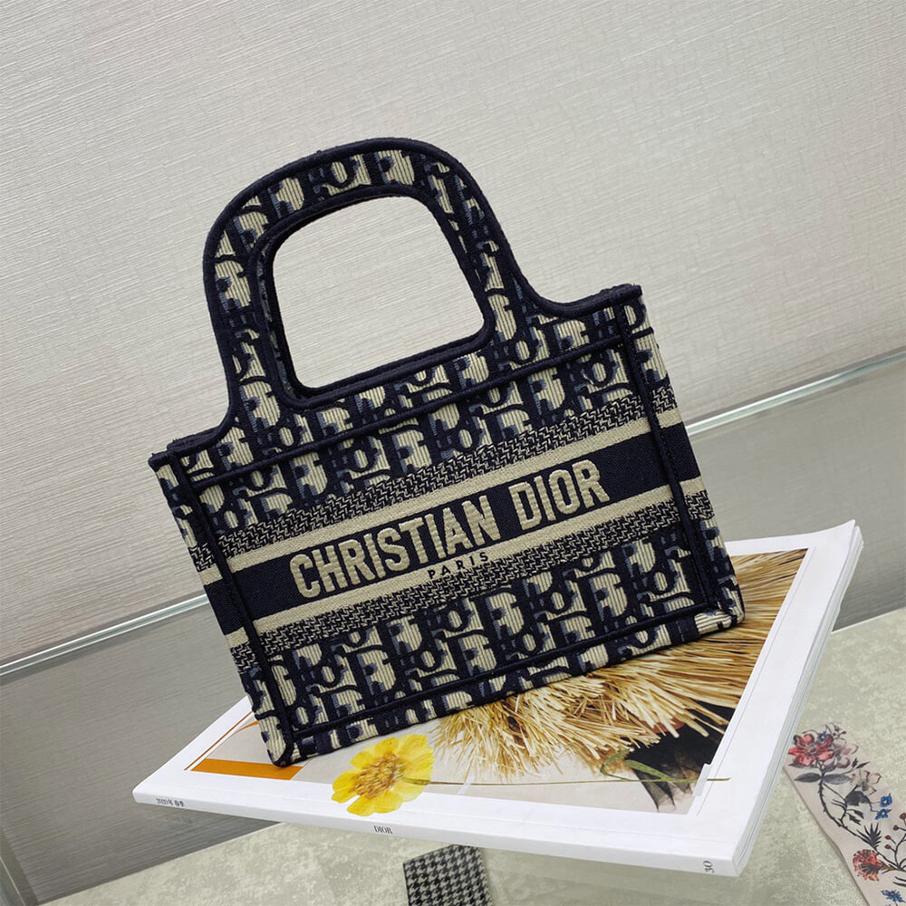 MINI D10r BOOK TOTE
