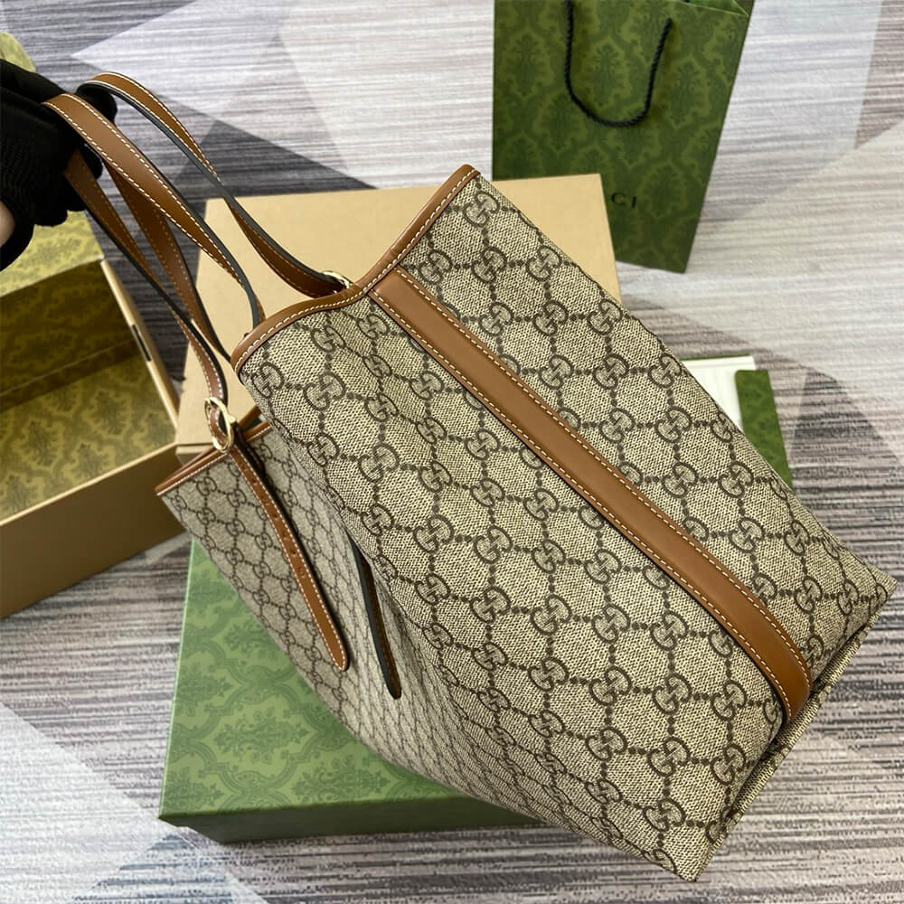 GG Emblem medium tote bag