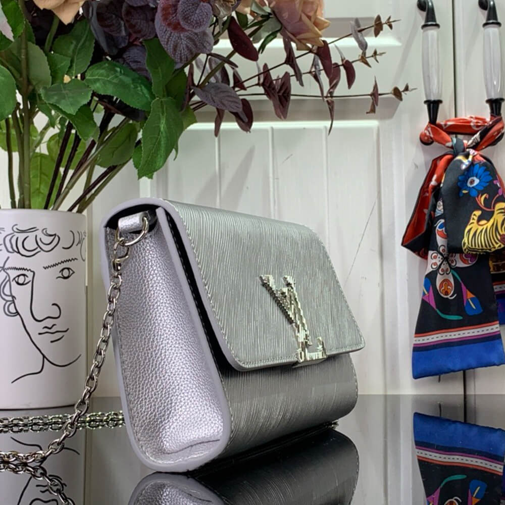 LV Pochette L0vise
