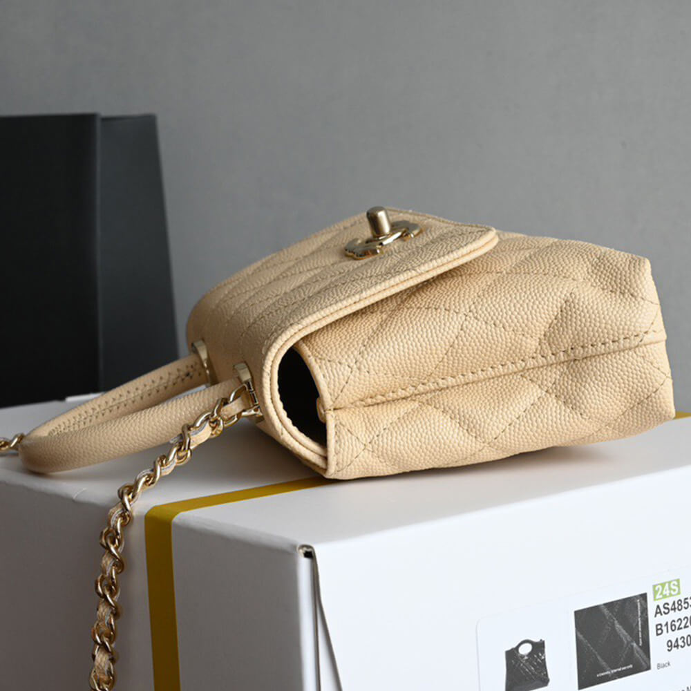 Ch**el Clutch with Chain(HIGH-END GRADE)