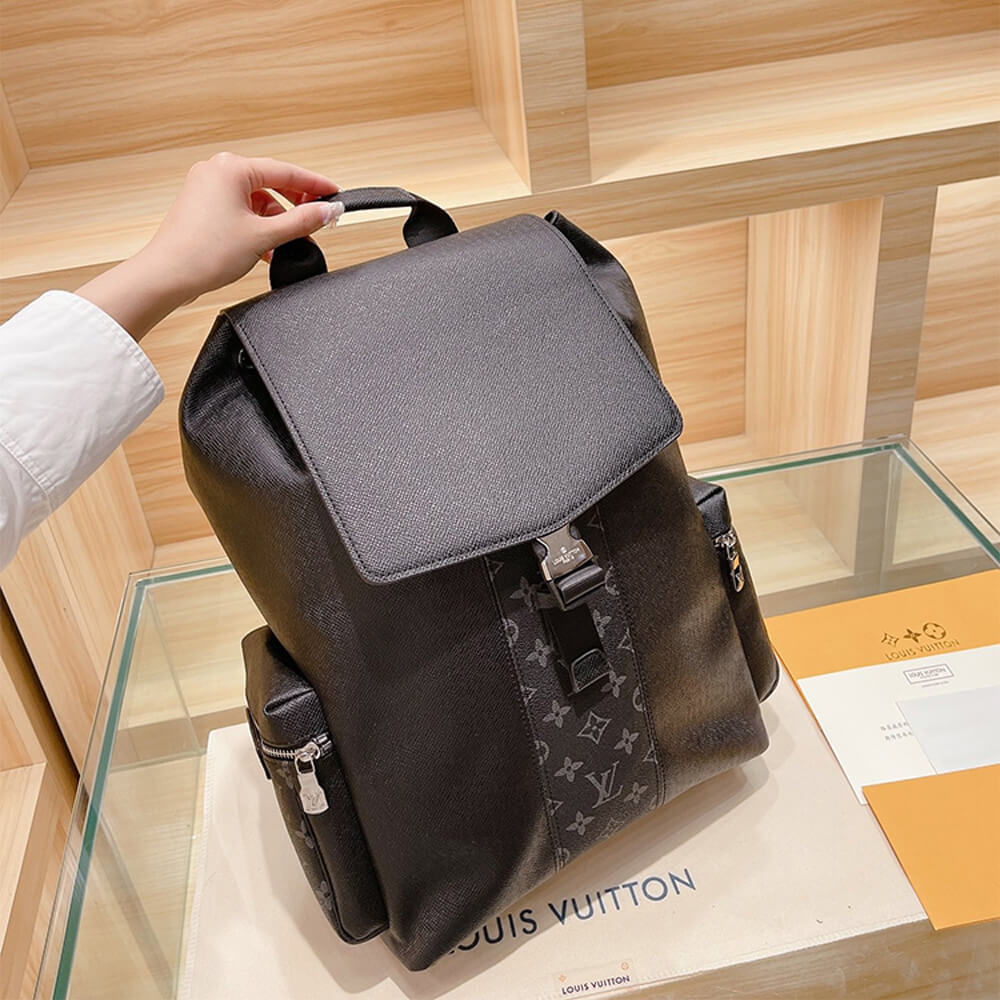 L0vis Vvtt0n Outdoor Backpack