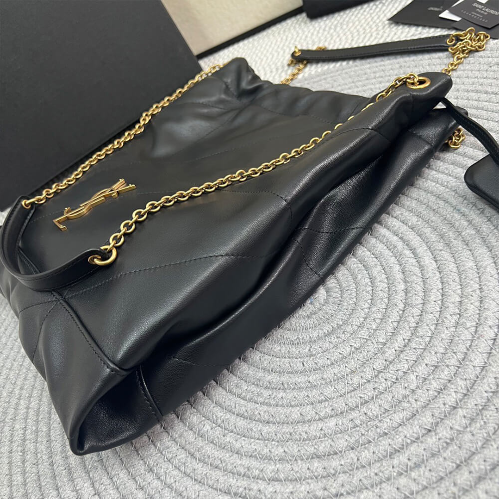 Y51 JAMIE 4.3 POCHON IN LAMBSKIN