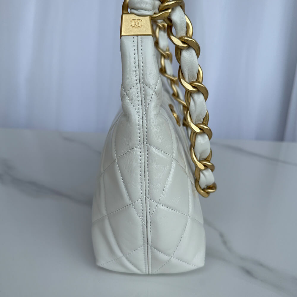 Ch**el HOBO BAG(HIGH-END GRADE)
