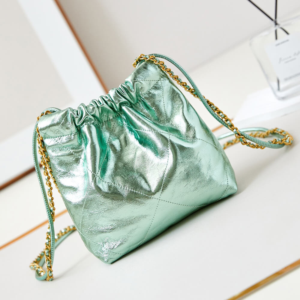 Ch**el 22 Mini Handbag （HIGH-END GRADE）