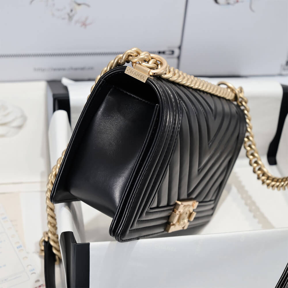 Chevron Boy Ch**el Handbag