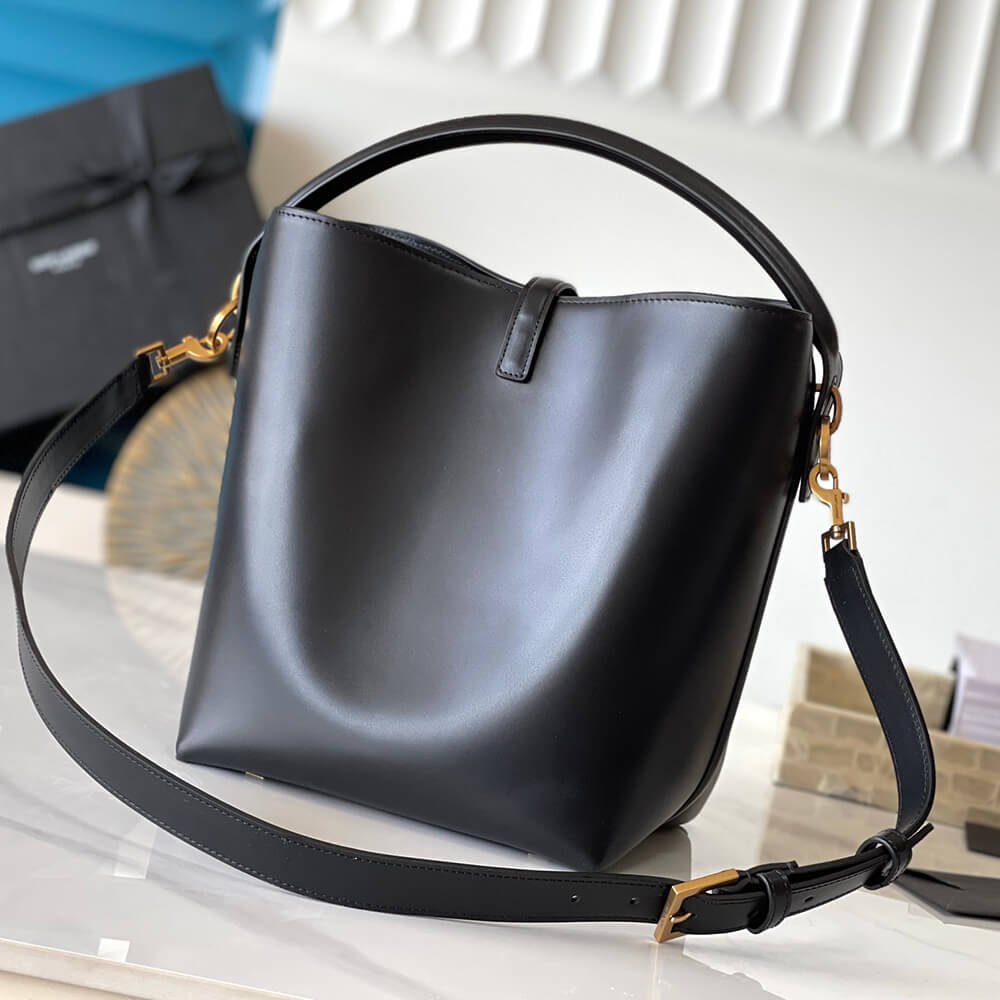 SL LE 37 IN SHINY LEATHER(Tax-Free Grade)