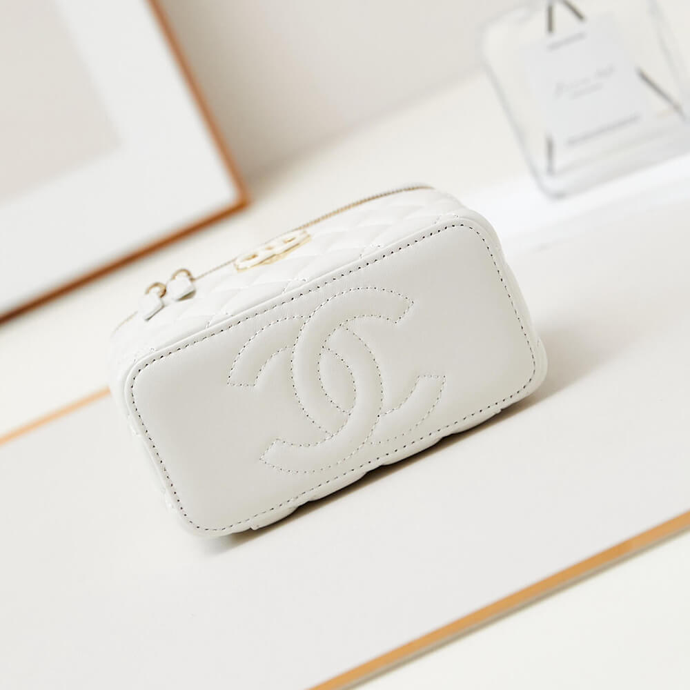 Ch**el VANITY WITH CHAIN(HIGH-END GRADE)