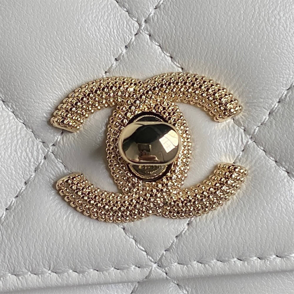 Ch**el Clutch With Chain(HIGH-END GRADE)