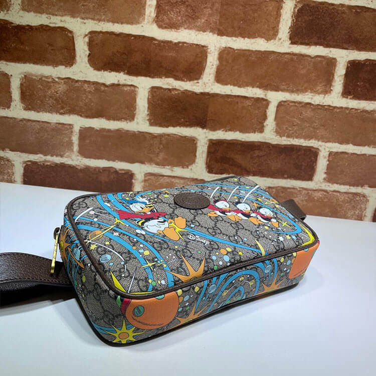 Disney x Gvc*1 Donald Duck Print Belt Bag