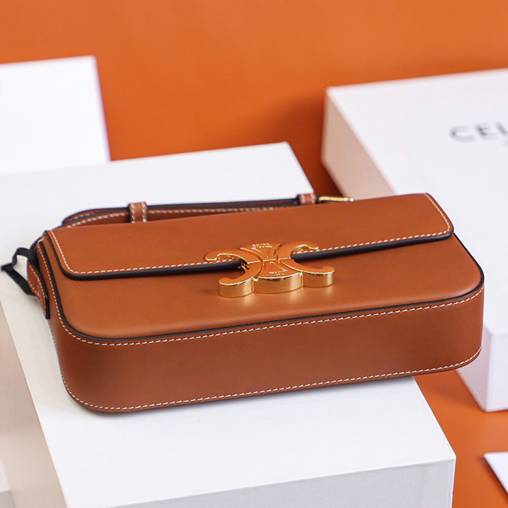 Ce1i*e TRIOMPHE SHOULDER BAG