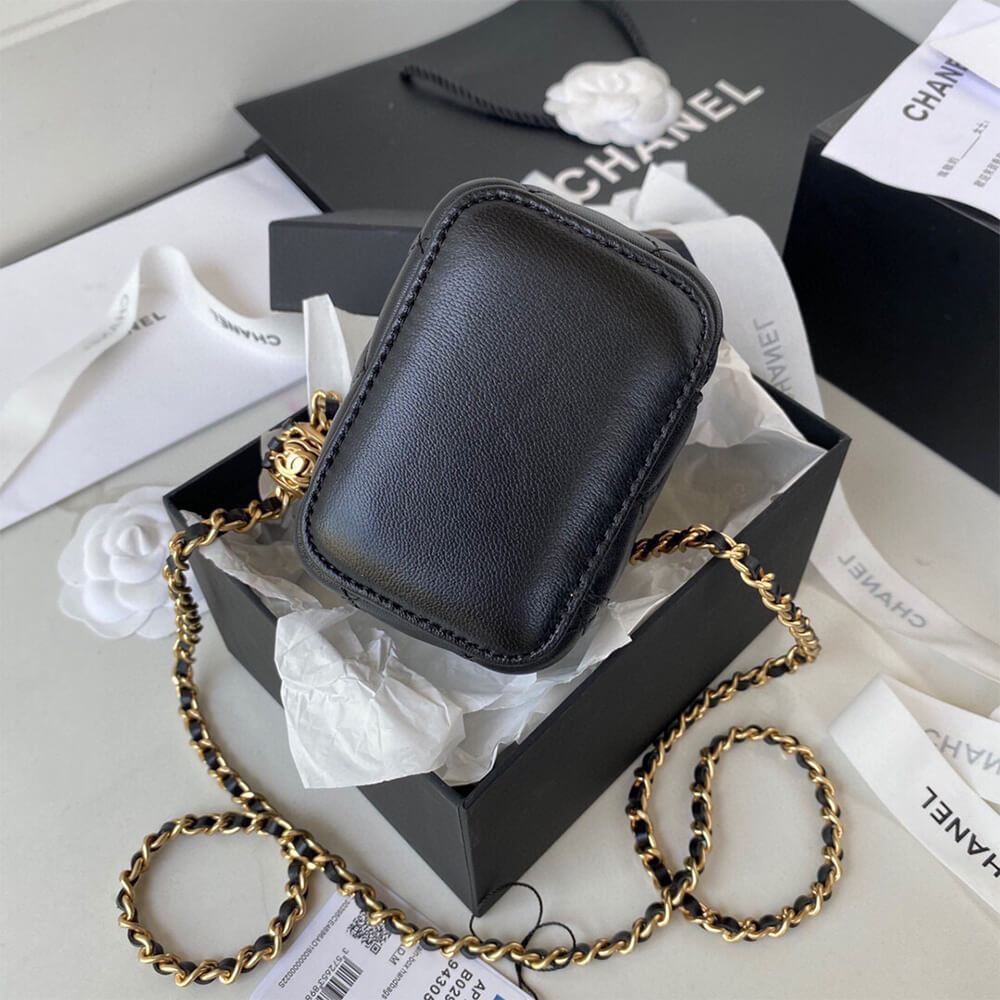 Ch**el SMALL VANITY WITH CHAIN