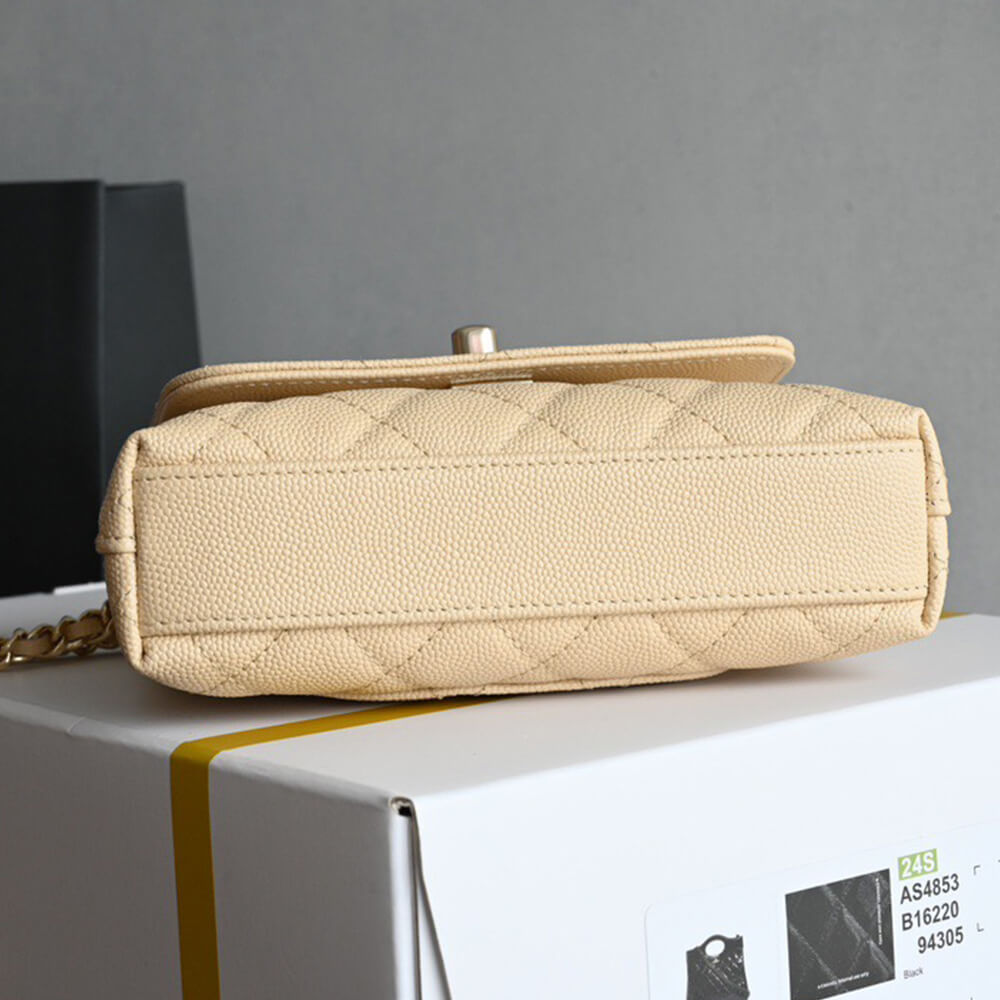Ch**el Clutch with Chain(HIGH-END GRADE)