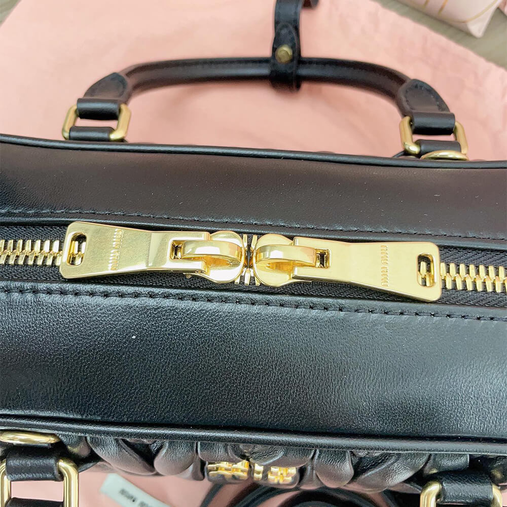 M1um1u Large Arcadie matelasse nappa Bag(HIGH-END GRADE)