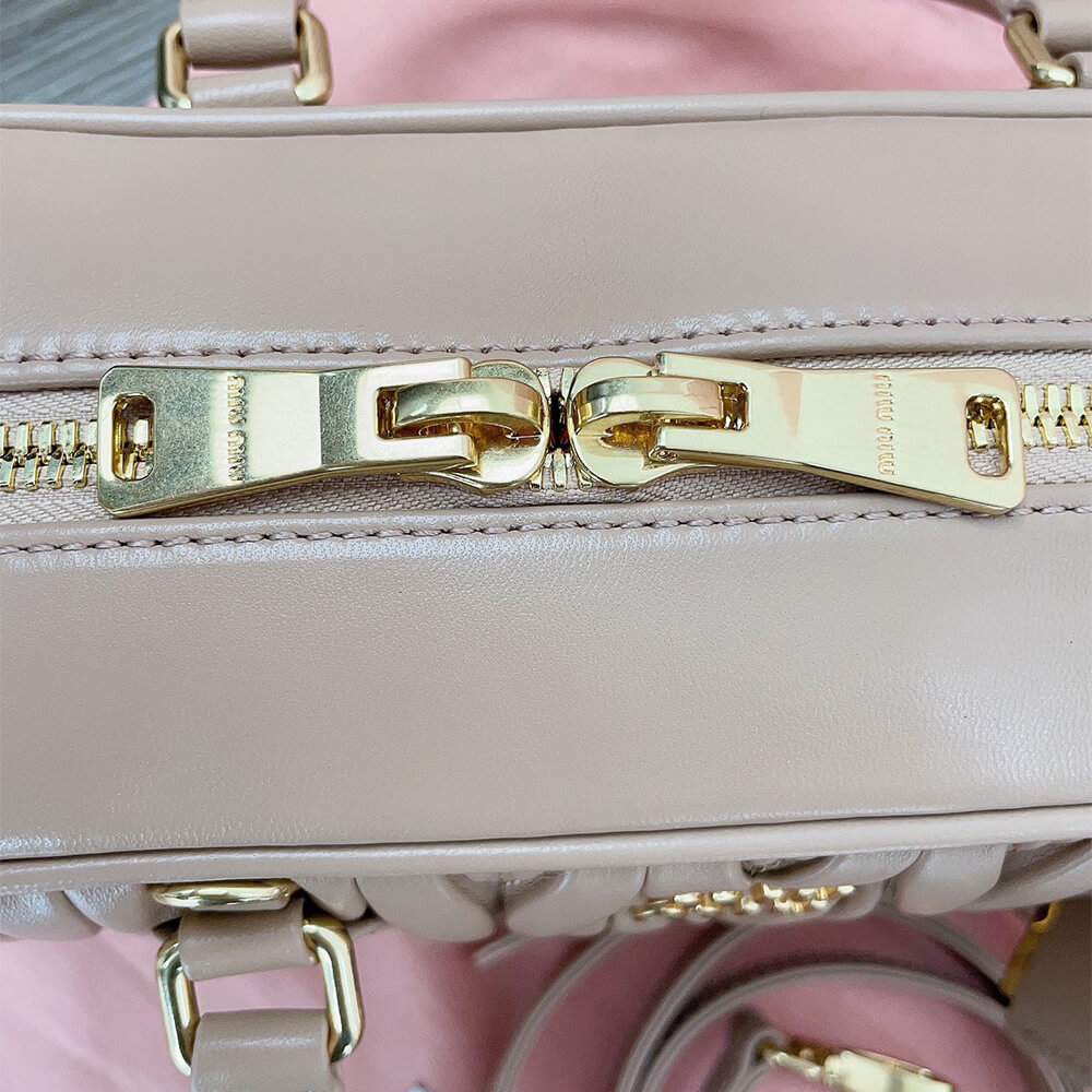 M1um1u Large Arcadie matelasse nappa Bag(HIGH-END GRADE)