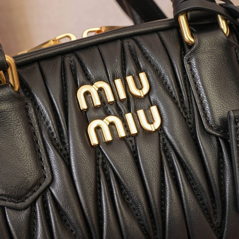 M1um1u Medium Arcadie matelasse nappa Bag(HIGH-END GRADE)