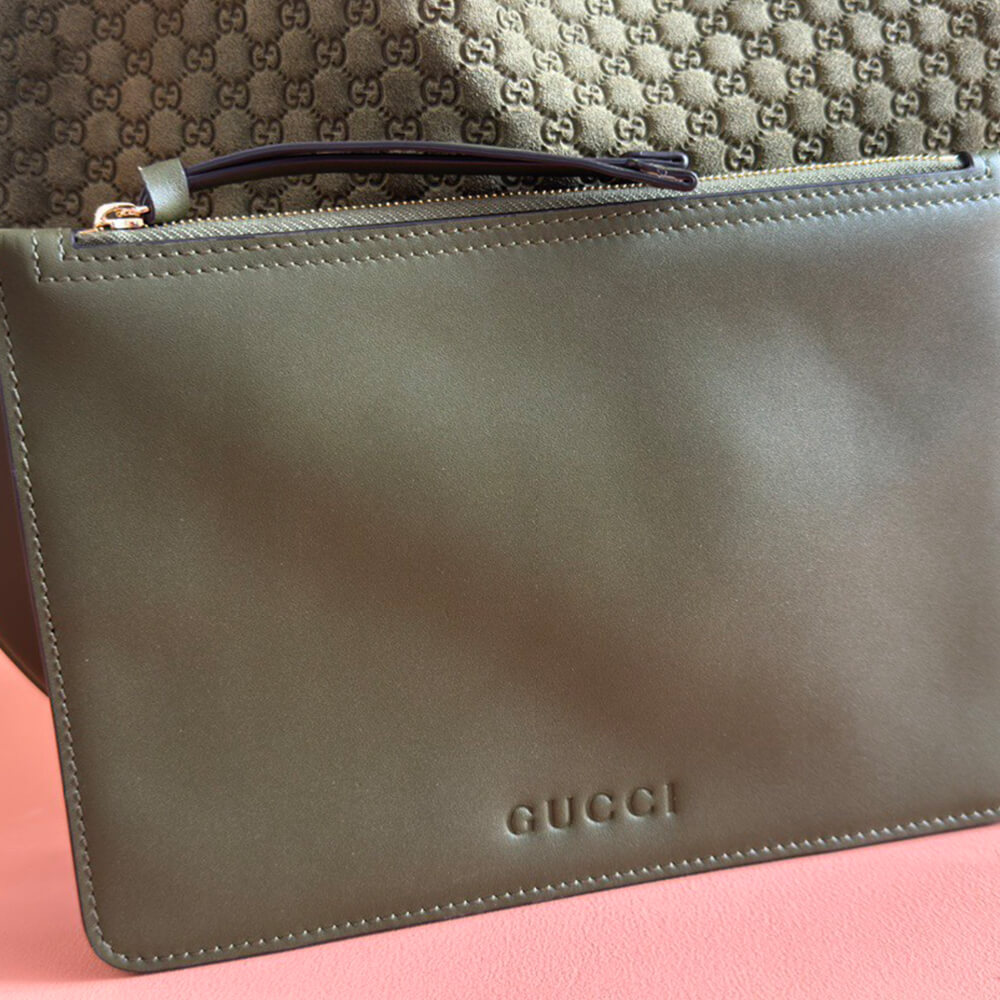 Gvc*1 B medium shoulder bag