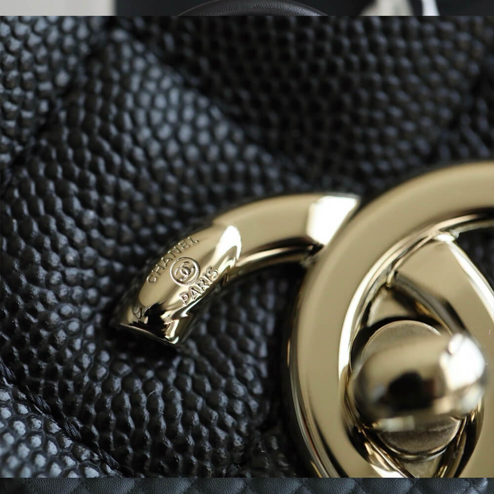 Ch**el LARGE FLAP BAG WITH TOP HANDLE(high-end grade)