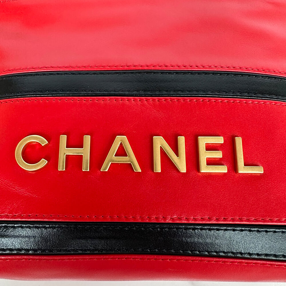 Ch**el 22 MINI HANDBAG