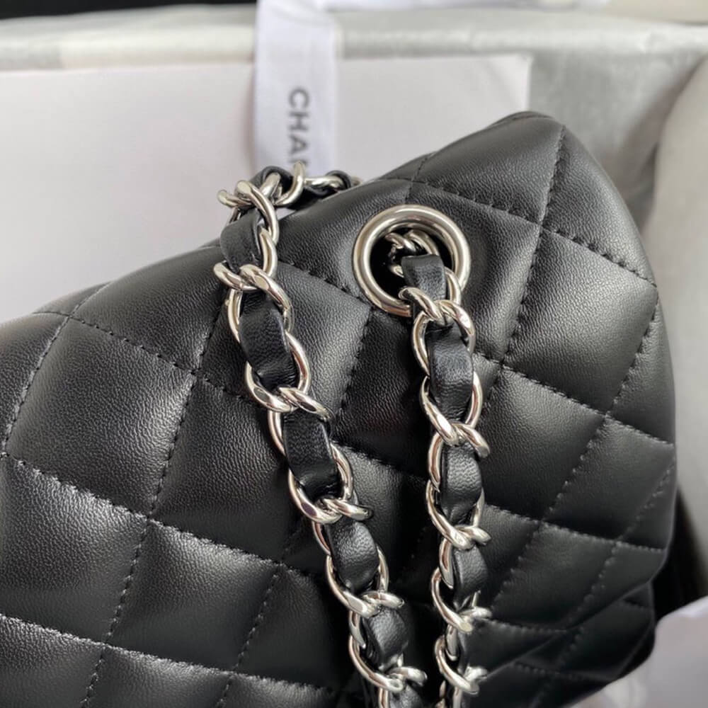Ch**el CLASSIC HANDBAG