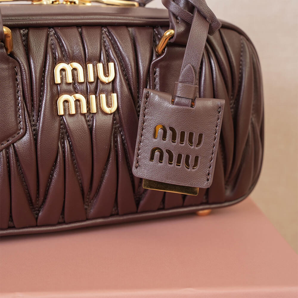 M1um1u Medium Arcadie matelasse nappa Bag(HIGH-END GRADE)