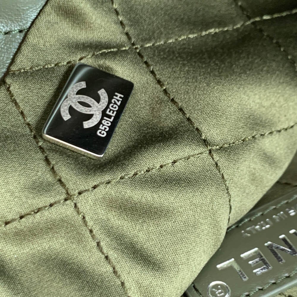 Ch**el 22 HANDBAG(high-end grade)