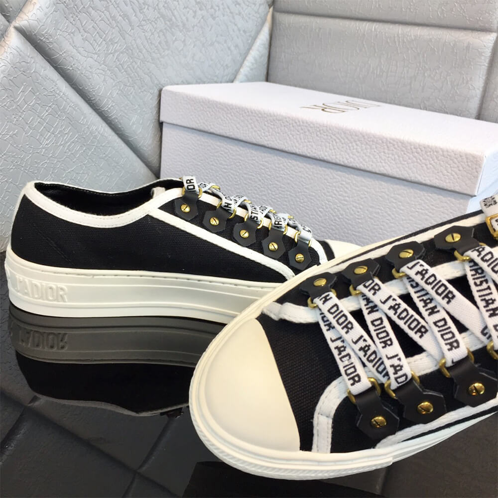 WALK’N’D10r SNEAKER