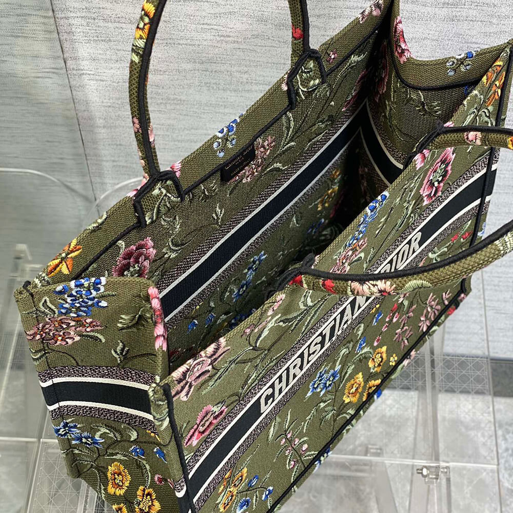 LARGE D10r BOOK TOTE