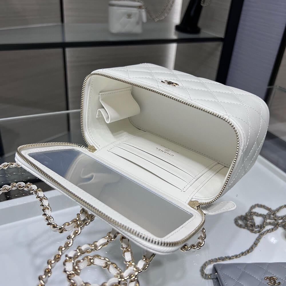 Ch**el VANITY WITH CHAIN(HIGH-END GRADE)
