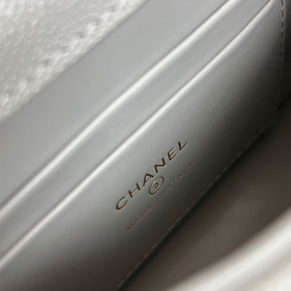 Ch**el Clutch with Chain(HIGH-END GRADE)