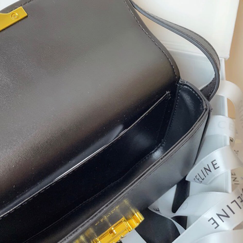 Ce1i*e TRIOMPHE SHOULDER BAG