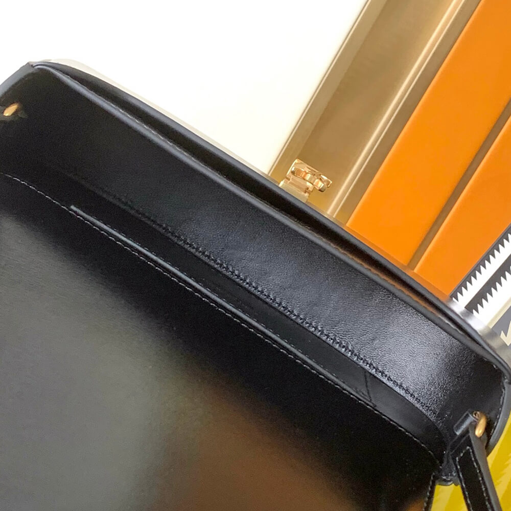 Y51 MINI VOLTAIRE IN BOX Sa1nt Lau*nt