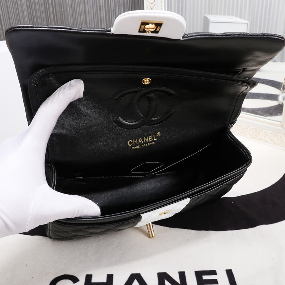 Ch**el CLASSIC HANDBAG