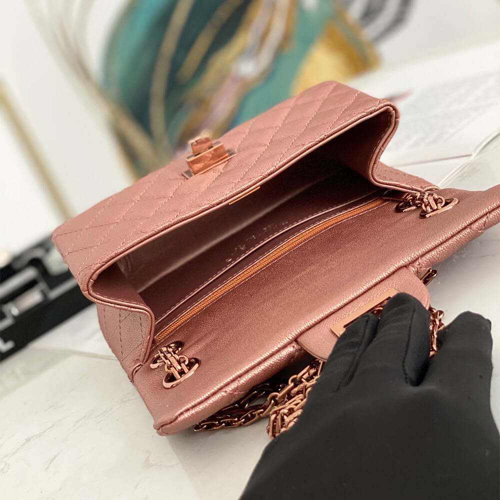 Ch**el MINI 2.55 HANDBAG